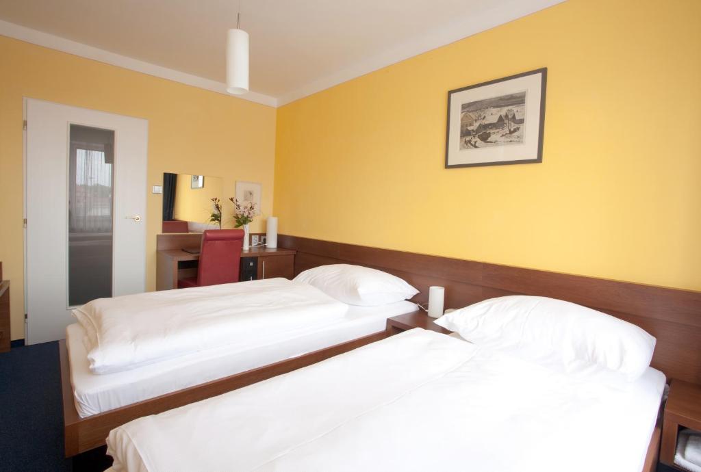 Hotel Zlata Hvezda Litomyšl Oda fotoğraf