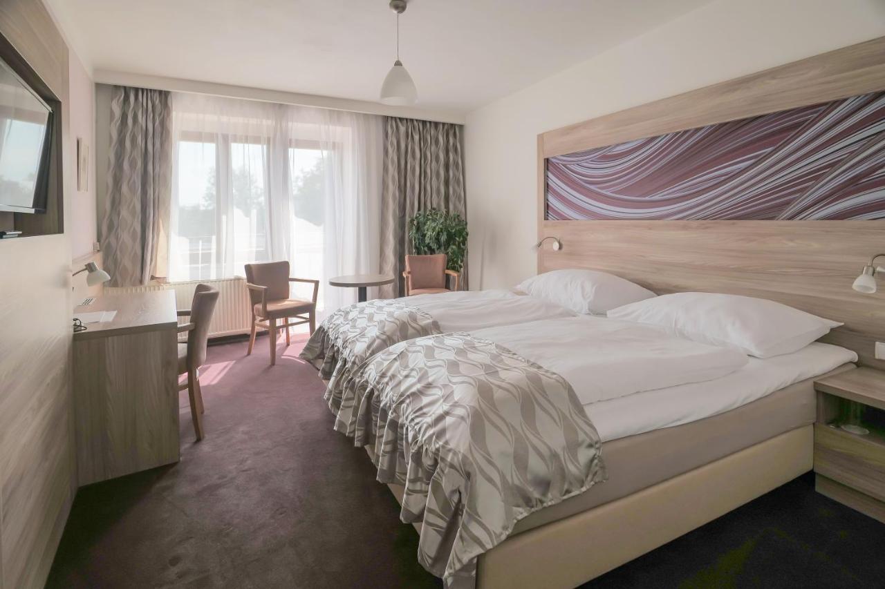 Hotel Zlata Hvezda Litomyšl Dış mekan fotoğraf