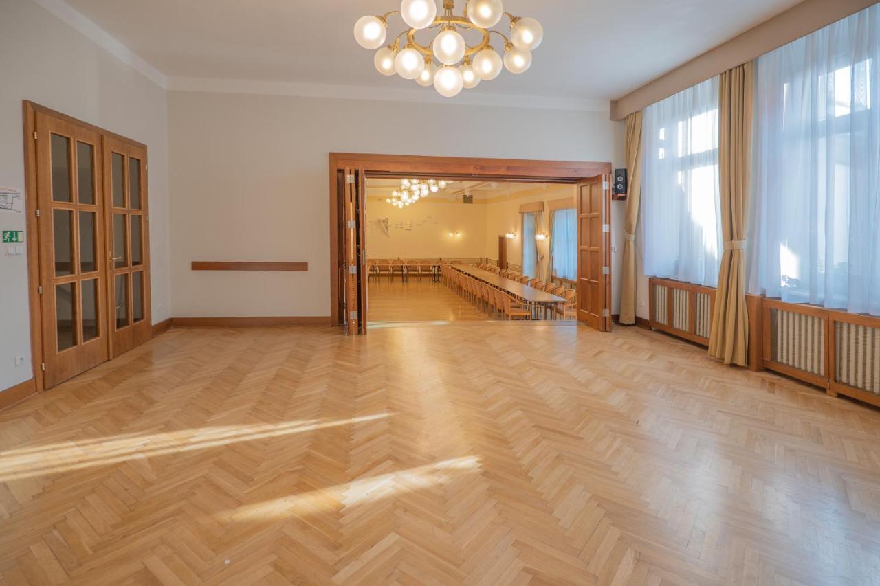 Hotel Zlata Hvezda Litomyšl Dış mekan fotoğraf