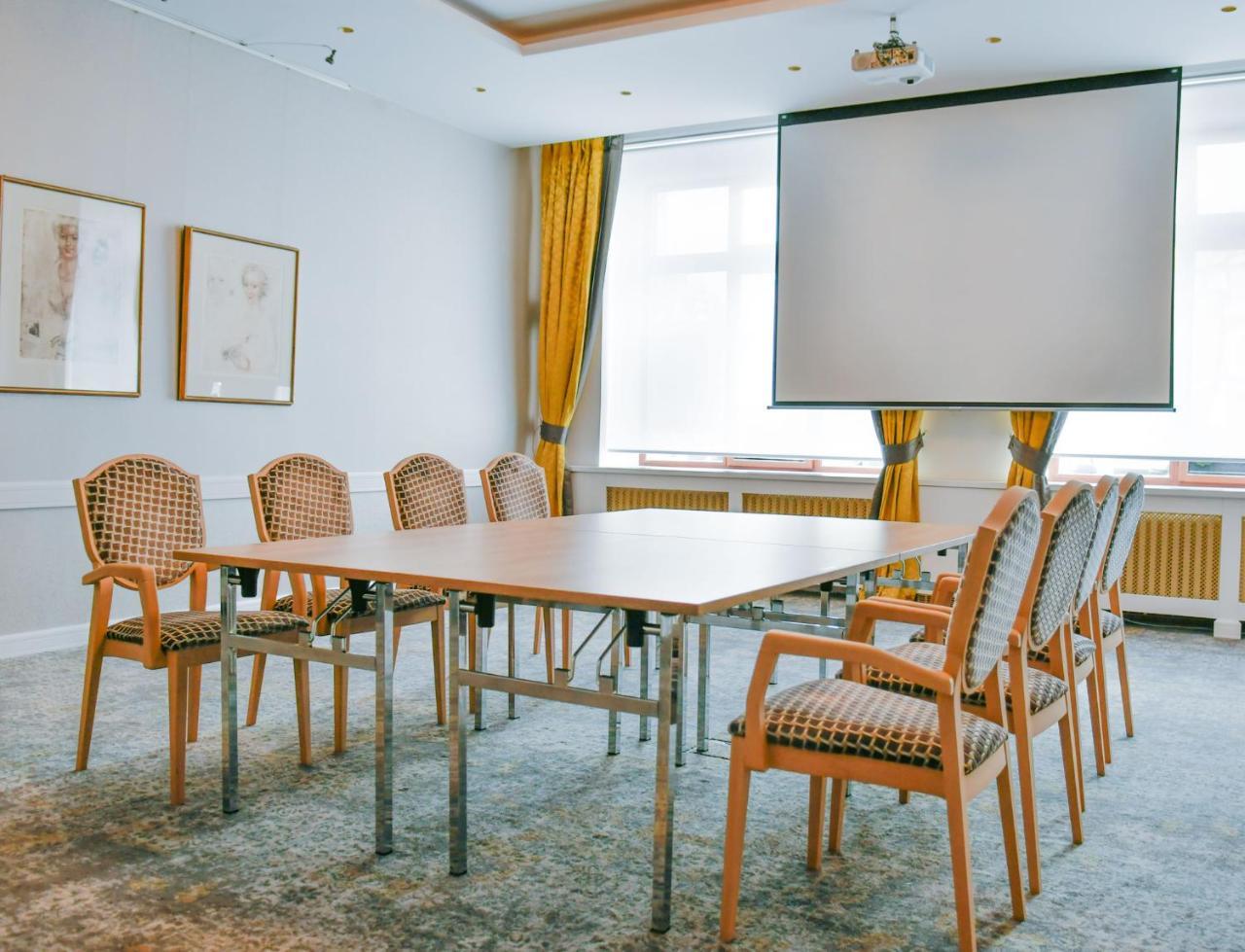 Hotel Zlata Hvezda Litomyšl Dış mekan fotoğraf